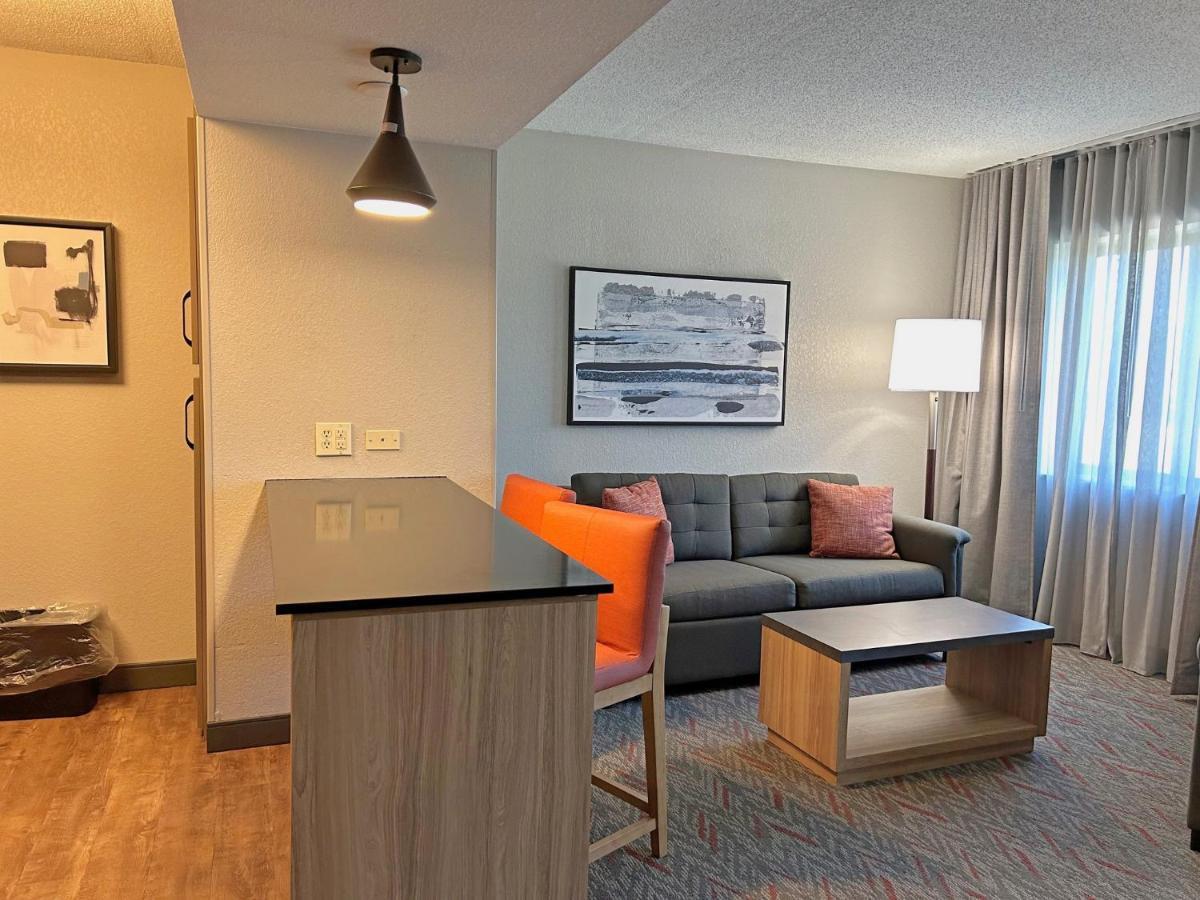 Candlewood Suites Indianapolis Downtown Medical District By Ihg Bagian luar foto