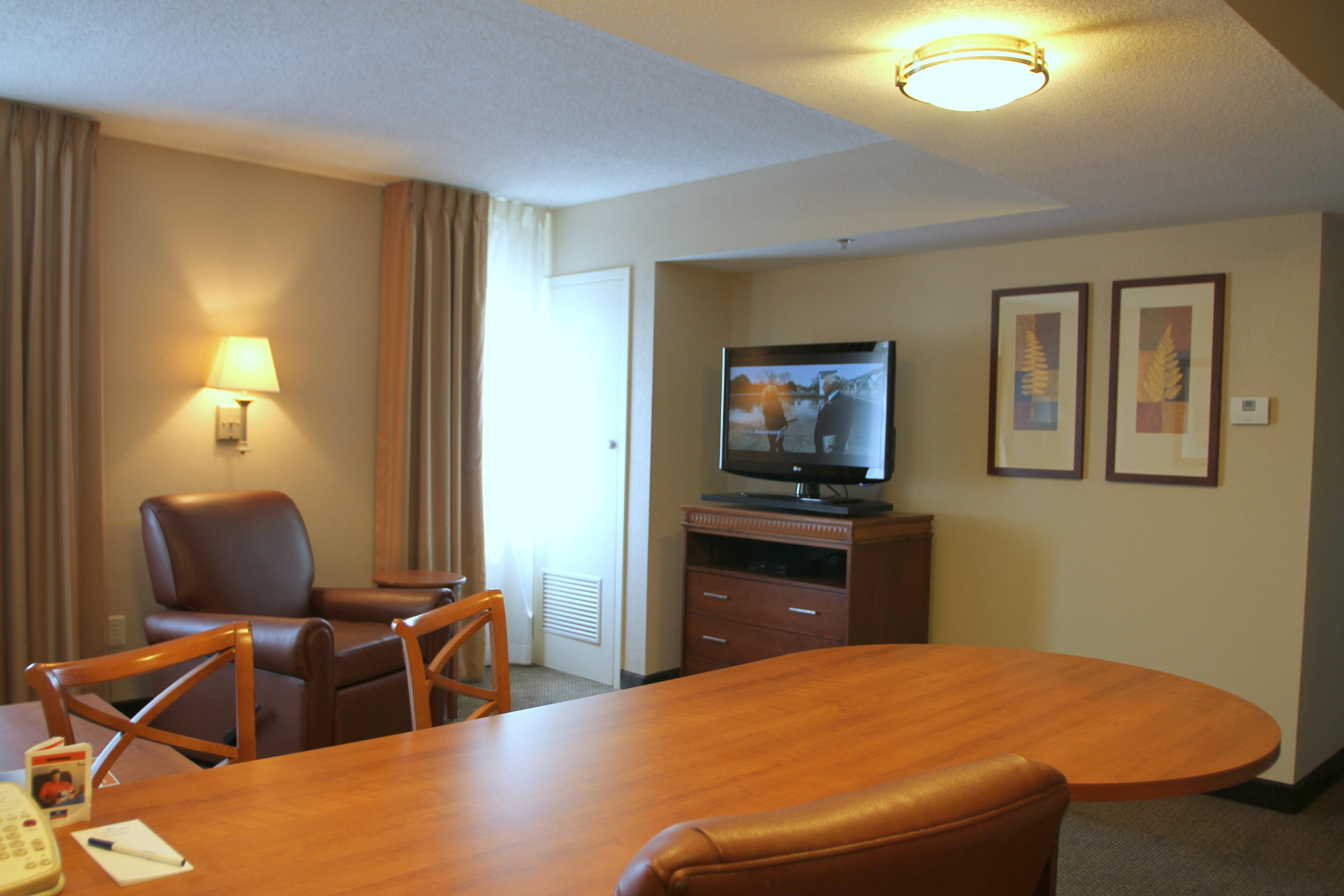 Candlewood Suites Indianapolis Downtown Medical District By Ihg Bagian luar foto