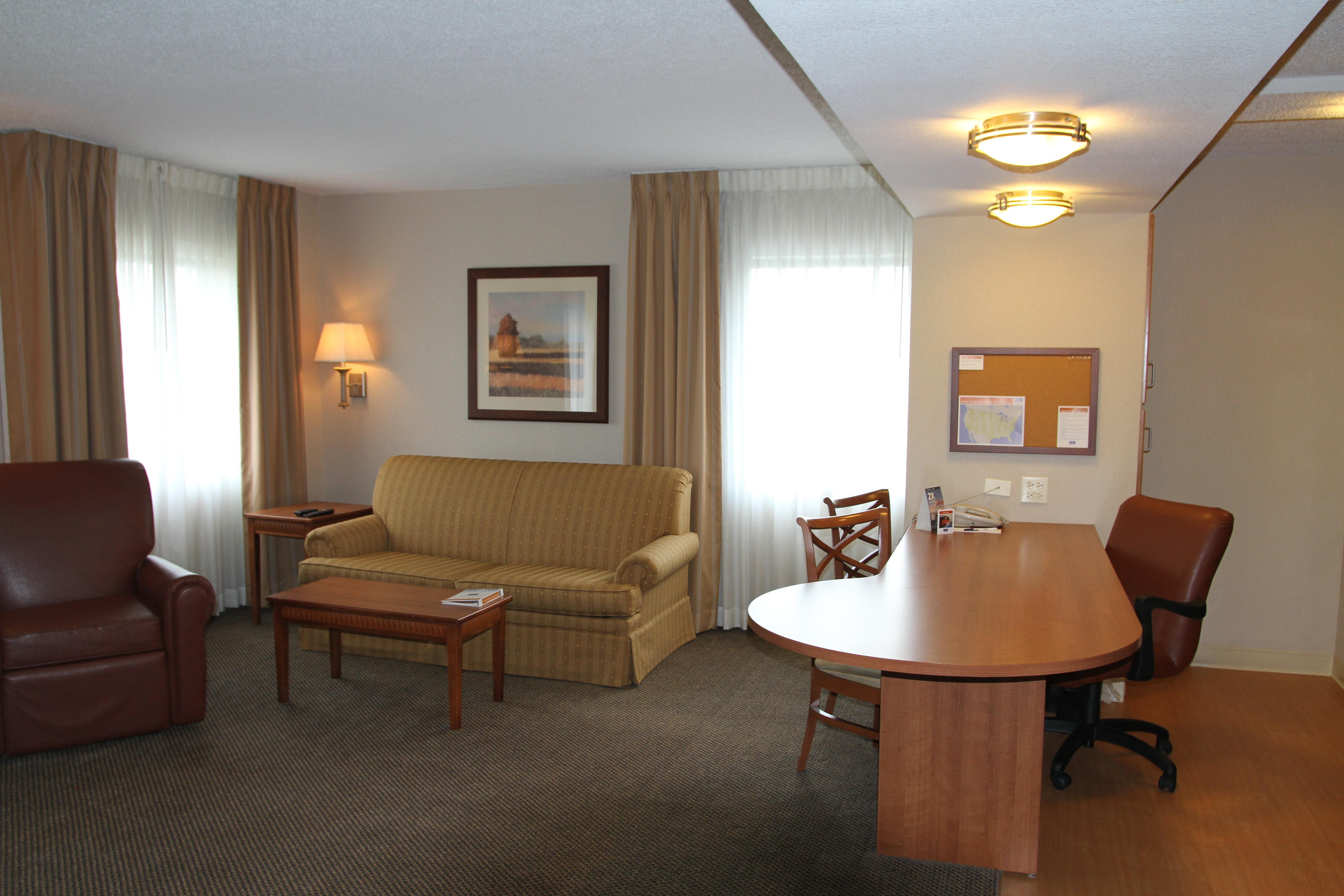 Candlewood Suites Indianapolis Downtown Medical District By Ihg Bagian luar foto