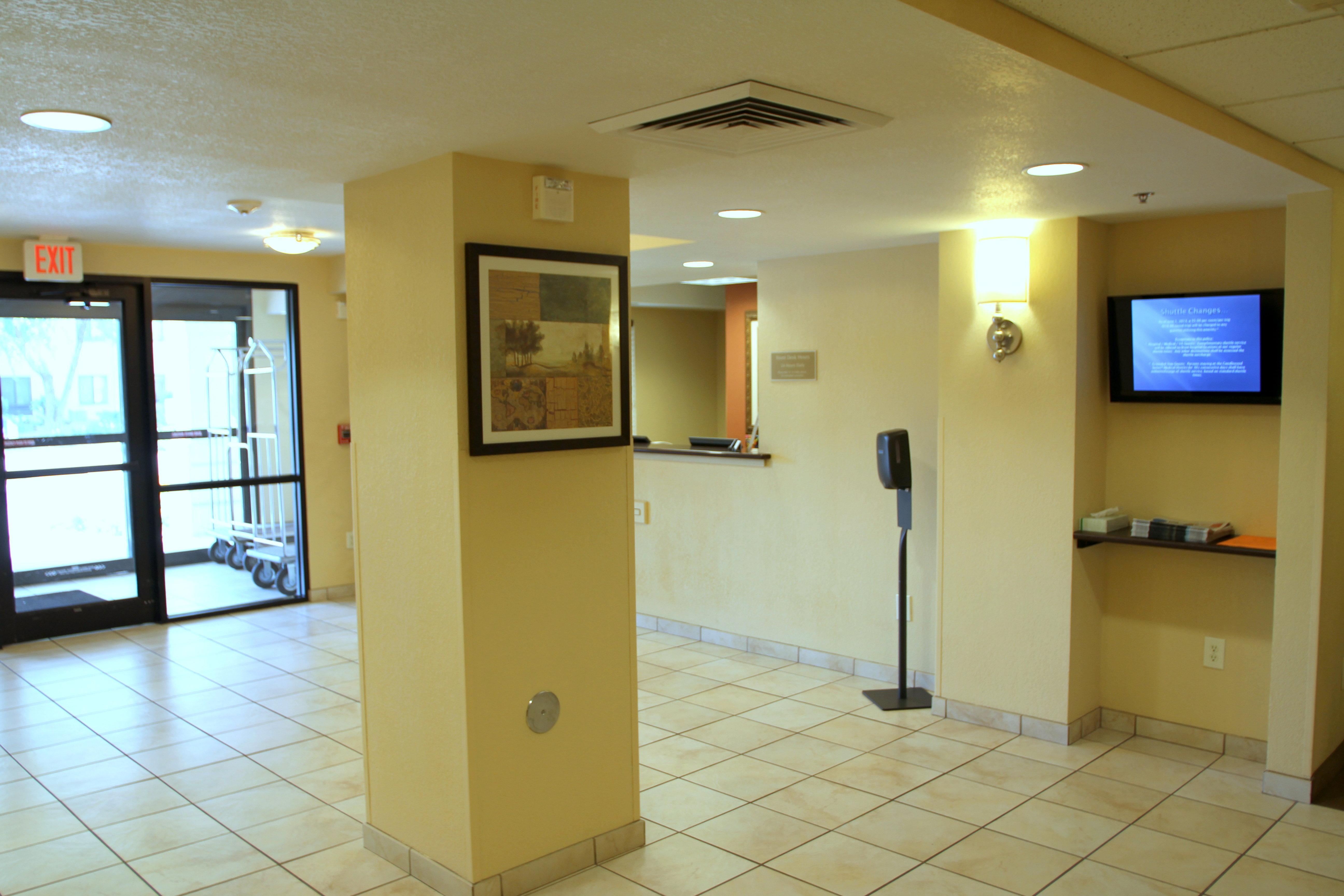 Candlewood Suites Indianapolis Downtown Medical District By Ihg Bagian luar foto